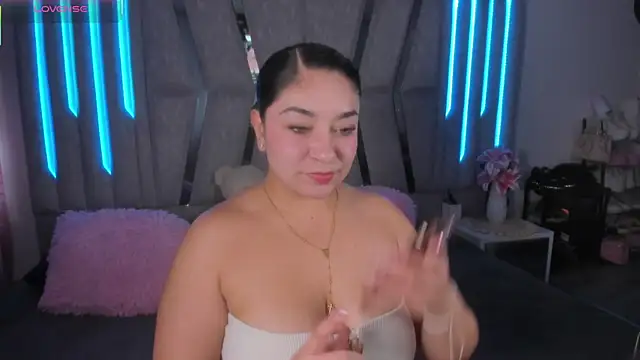 Snapshot of scarlet_miller1 chatting on 14, 5, 2026 scarlet miller1 online show from 14, 5, 2026