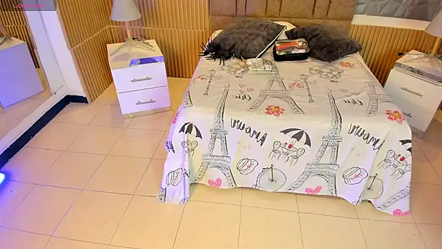 charlottewhitte online show from 31, 10, 2025