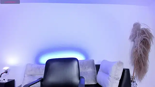 charlottewhitte online show from 11, 10, 2025