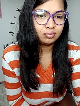 Snapshot of chalohott chatting on 29, 10, 2025 chalohott online show from 29, 10, 2025