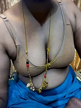 tuttifrutti17 online show from 14, 2, 2026