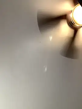 QueenNuttCollector online show from 1, 4, 2026