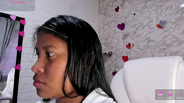 lunahot  07 online show from 20, 2, 2025