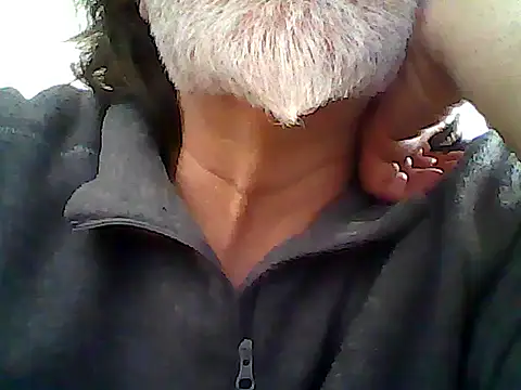Snapshot of xcimeru chatting on 23, 4, 2026 xcimeru online show from 23, 4, 2026