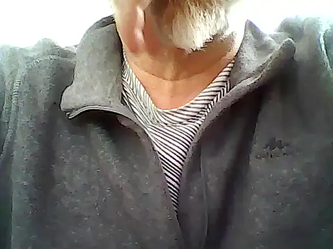 Snapshot of xcimeru chatting on 5, 5, 2026 xcimeru online show from 5, 5, 2026