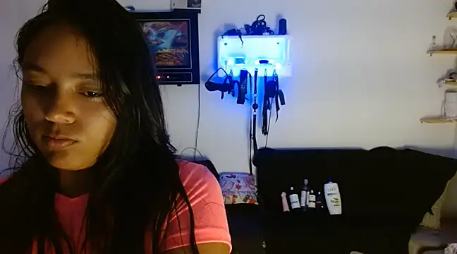 Chiara petterson online show from 4, 3, 2025