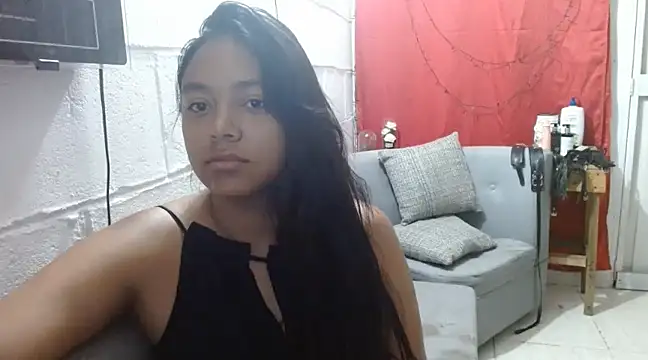 Chiara petterson online show from 24, 1, 2025