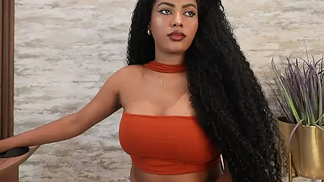 HOTBLACKANDWHITE2 online show from 18, 7, 2026