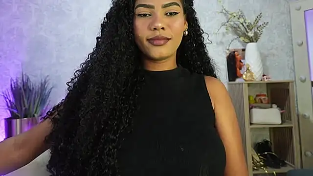HOTBLACKANDWHITE2 online show from 27, 4, 2026