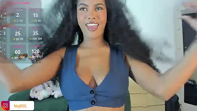 HOTBLACKANDWHITE2 online show from 12, 10, 2025