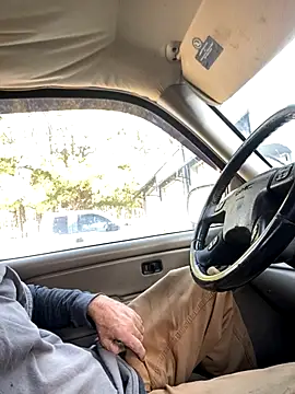 Snapshot of Themechanic420 chatting on 13, 11, 2025 Themechanic420 online show from 13, 11, 2025