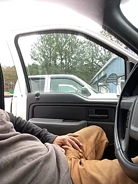 Snapshot of Themechanic420 chatting on 4, 2, 2025 Themechanic420 online show from 4, 2, 2025