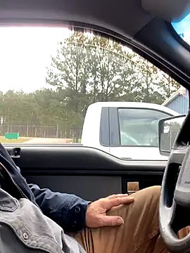 Snapshot of Themechanic420 chatting on 4, 12, 2024 Themechanic420 online show from 4, 12, 2024