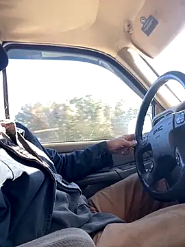 Snapshot of Themechanic420 chatting on 10, 11, 2025 Themechanic420 online show from 10, 11, 2025