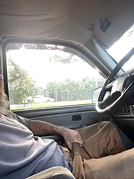 Snapshot of Themechanic420 chatting on 1, 10, 2025 Themechanic420 online show from 1, 10, 2025