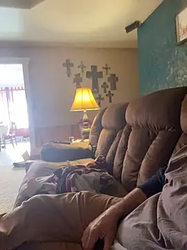 Snapshot of Themechanic420 chatting on 3, 2, 2025 Themechanic420 online show from 3, 2, 2025