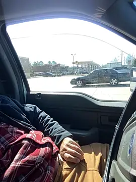 Snapshot of Themechanic420 chatting on 20, 2, 2025 Themechanic420 online show from 20, 2, 2025