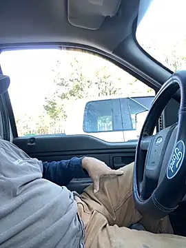 Snapshot of Themechanic420 chatting on 19, 12, 2024 Themechanic420 online show from 19, 12, 2024