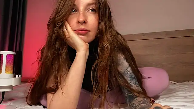 Snapshot of Pi-x-ie chatting on 21, 6, 2026 Pi-x-ie online show from 21, 6, 2026