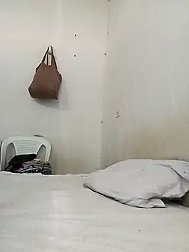 SiraJones-13 online show from 12, 3, 2026