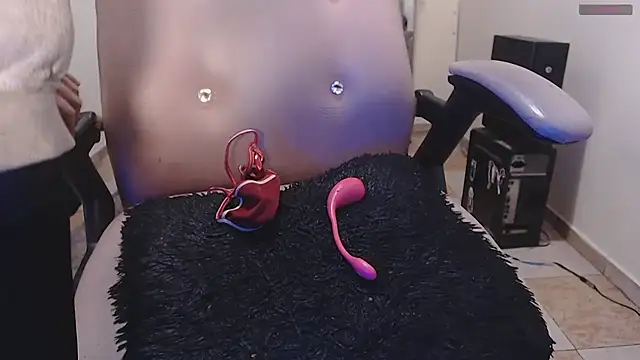 Snapshot of toxxxic_cams chatting on 27, 4, 2026 toxxxic cams online show from 27, 4, 2026