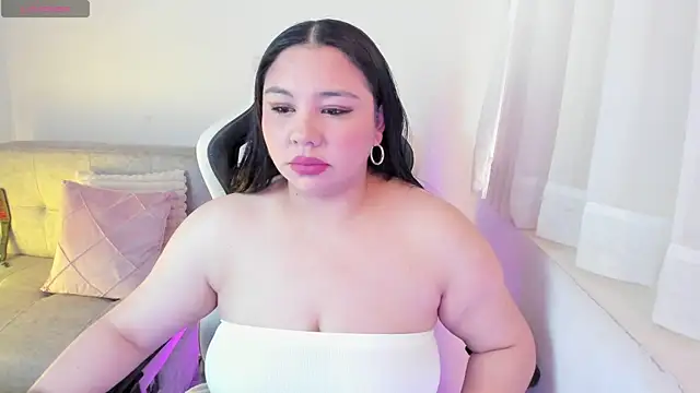 Snapshot of ambar-wells chatting on 28, 5, 2026 ambar-wells online show from 28, 5, 2026