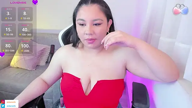 Snapshot of ambar-wells chatting on 13, 10, 2025 ambar-wells online show from 13, 10, 2025