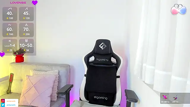 Snapshot of ambar-wells chatting on 28, 11, 2025 ambar-wells online show from 28, 11, 2025