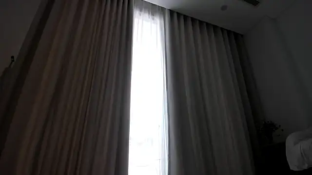 kawaii mia online show from 8, 1, 2025