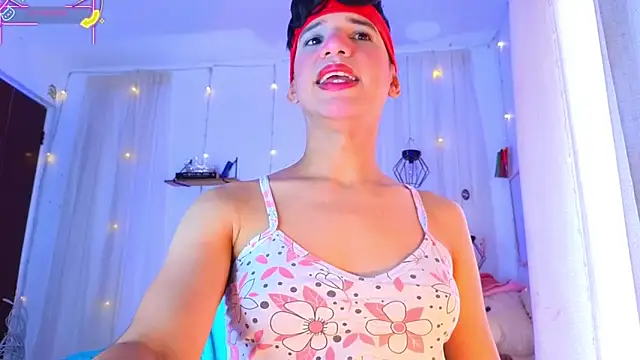 Ariel Femboy  online show from 27, 5, 2026