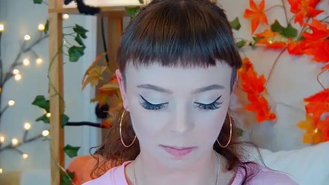 ElisabethDavis online show from 11, 10, 2025