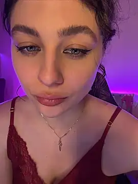 Snapshot of Your_insomniya chatting on 14, 4, 2026 Your insomniya online show from 14, 4, 2026