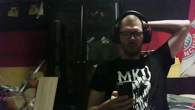 Die-geile-Sau online show from 31, 10, 2025