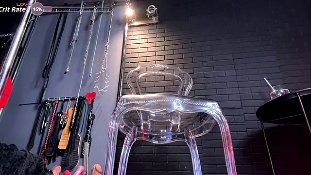 Kinky Butterfly online show from 10, 10, 2025