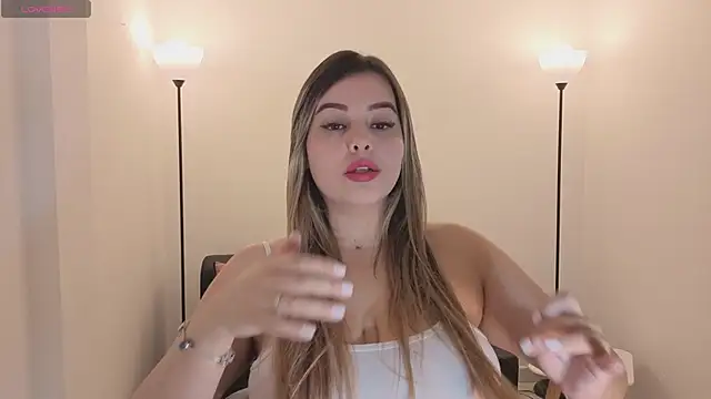 camiilaa1 online show from 21, 4, 2026