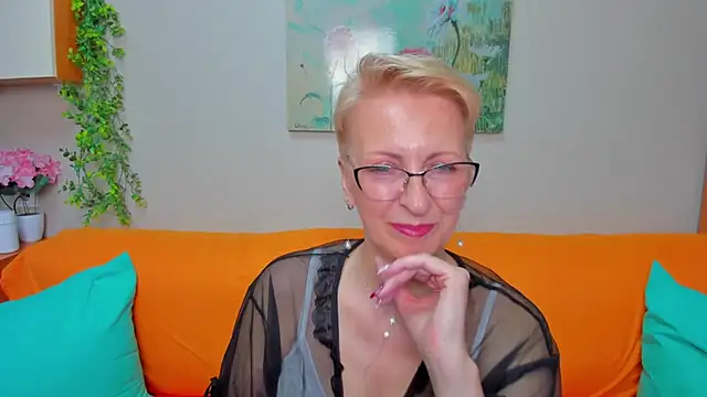 iamyourdream89 online show from 17, 5, 2026