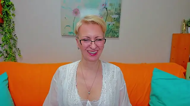 iamyourdream89 online show from 24, 3, 2026