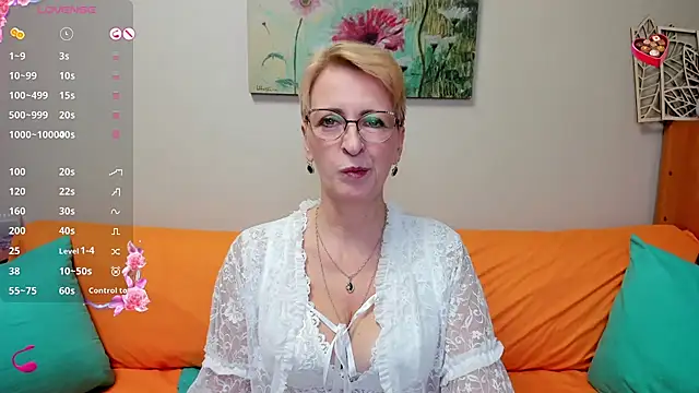 iamyourdream89 online show from 2, 3, 2025