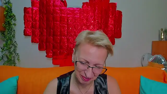 iamyourdream89 online show from 12, 2, 2026