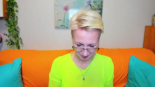 iamyourdream89 online show from 10, 11, 2025