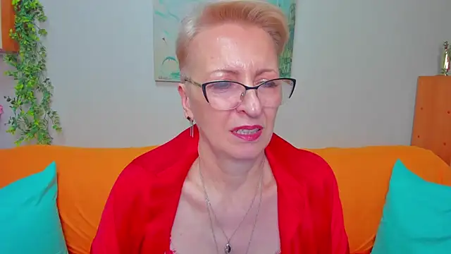 iamyourdream89 online show from 9, 4, 2026