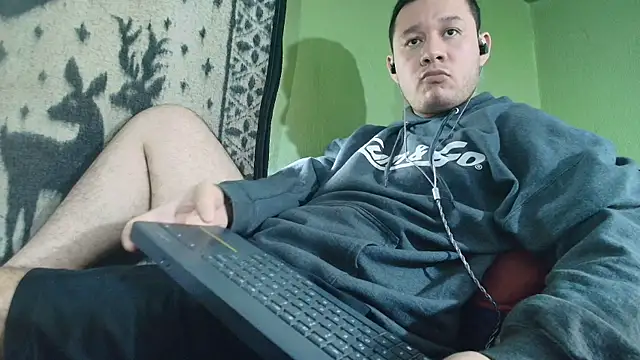 Snapshot of sweet_cock28 chatting on 2, 7, 2026 sweet cock28 online show from 2, 7, 2026