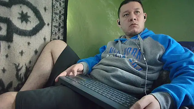 sweet cock28 online show from 15, 12, 2025