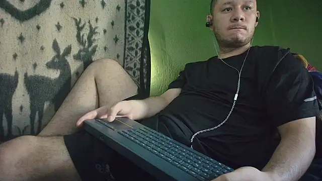 Snapshot of sweet_cock28 chatting on 12, 7, 2026 sweet cock28 online show from 12, 7, 2026