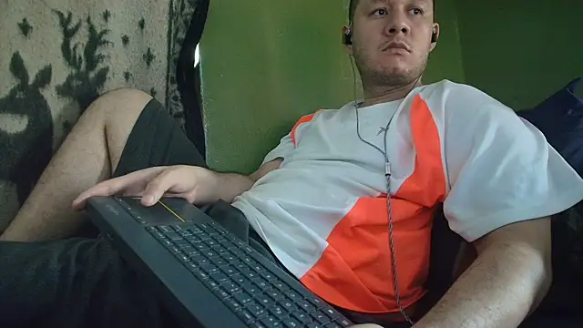 Snapshot of sweet_cock28 chatting on 16, 7, 2026 sweet cock28 online show from 16, 7, 2026