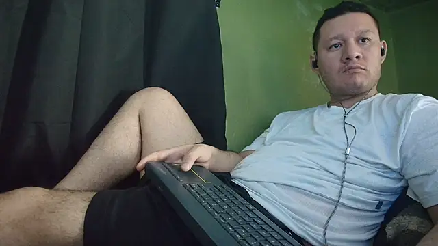 Snapshot of sweet_cock28 chatting on 21, 7, 2026 sweet cock28 online show from 21, 7, 2026