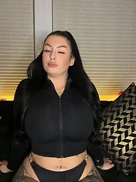 Mia-Bremer online show from 10, 2, 2026