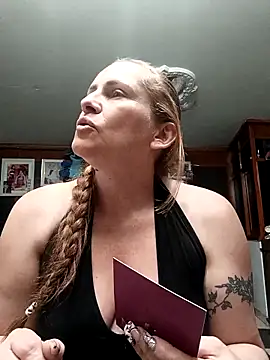 Snapshot of SeductionSilera chatting on 9, 11, 2025 SeductionSilera online show from 9, 11, 2025