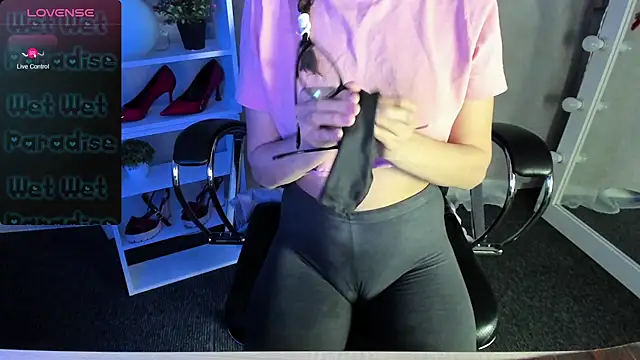 mommy cum1 online show from 28, 1, 2025