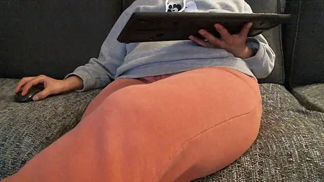 mysteriouscouple001 online show from 3, 4, 2026